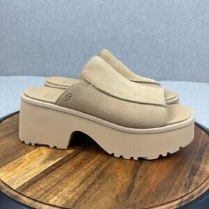 UGG New Heights Slide Sandals Women's 9 Mustard Seed Suede [1167476]